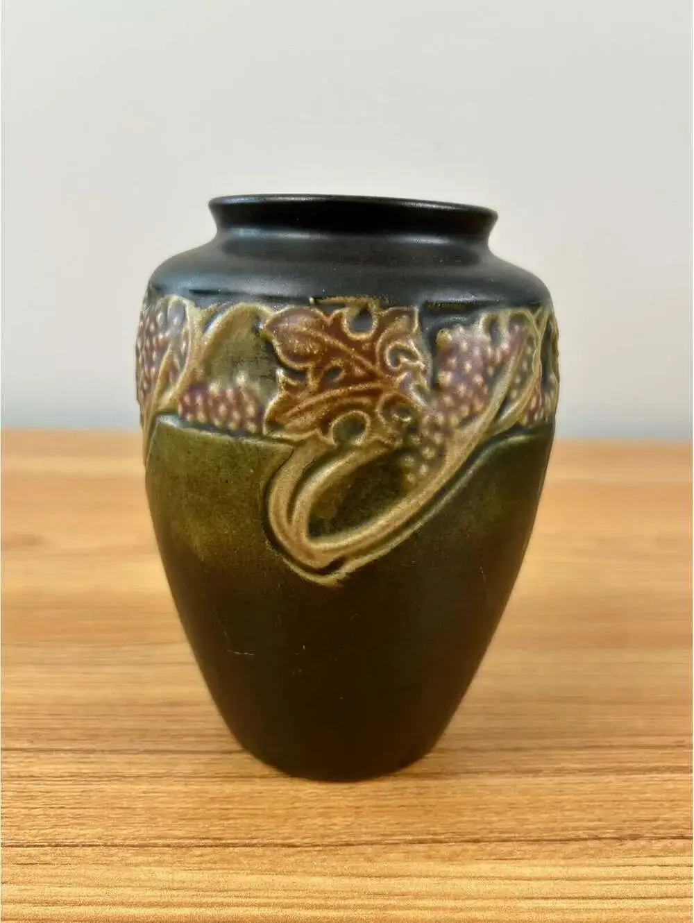 Roseville Rosecraft Vintage Brown 1925 Vintage Art Pottery Ceramic Vase 274-5